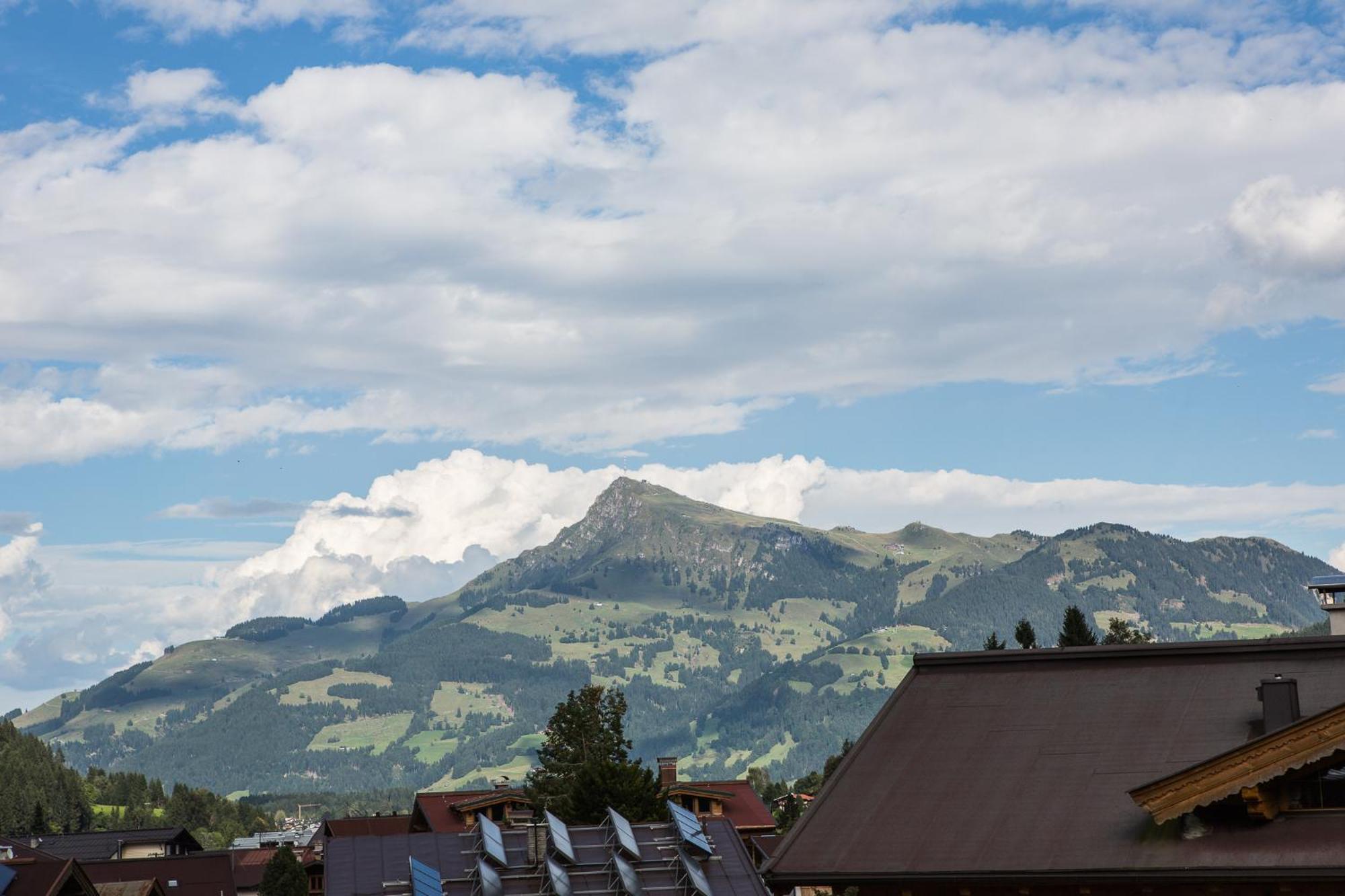 Апартаменты Alpen Glueck Schloessl Unterm Rain Кирхберг Номер фото
